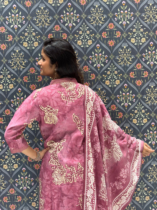 Printed Magenta Dress with Beautiful Neckline