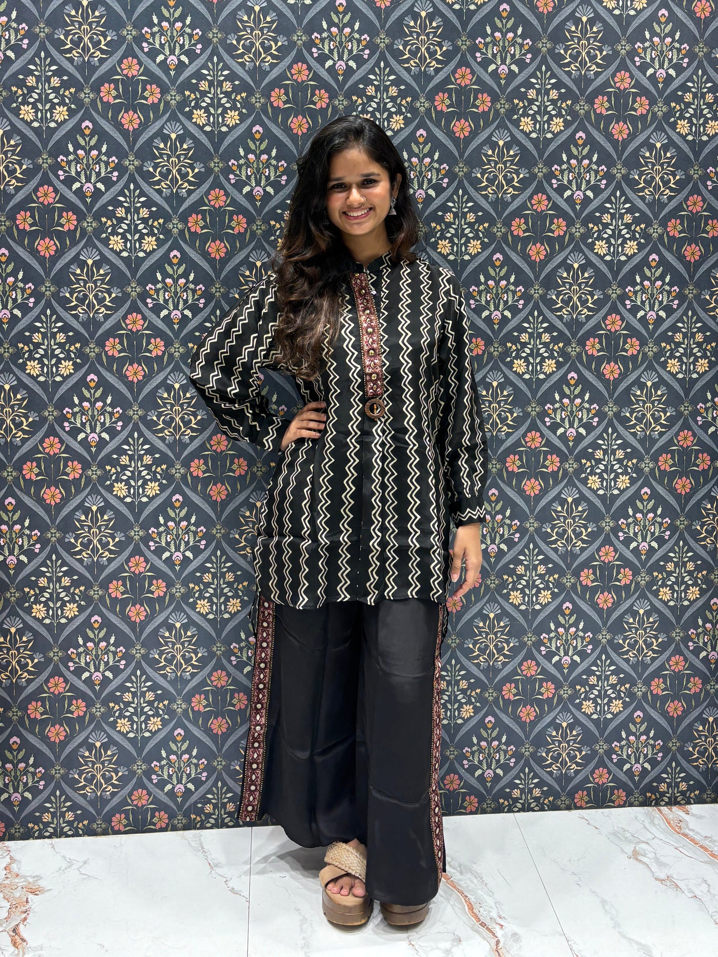 Crape Fabric Stylish Rich Looking Co-ord Set